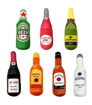 Interactive Dog Toys Champagne Wine Bottle Shape Pet Toy Plush Filled Vodka Toy Squeaky Bite-Resistant Pet Supplies Whisky